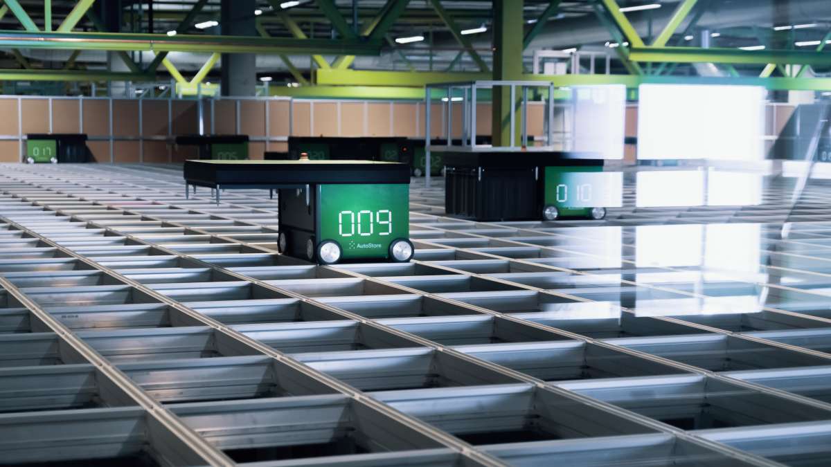 Autostore robot i aktion på lager