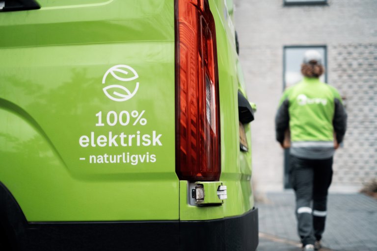 En elbil fra Bring, der siger 100& elektrisk - naturligvis