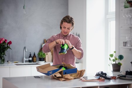 Det er nemt at handle online, men der er et par ting, du bør huske på, hvis du handler fra udlandet.